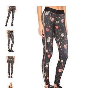 Ultracor Ultra High Rise Botanical Leggings Small